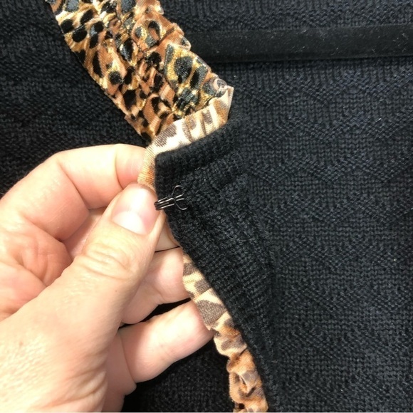 Allison Daley Animal Print Ruffle Trim Cardigan, size SP - Picture 5 of 10